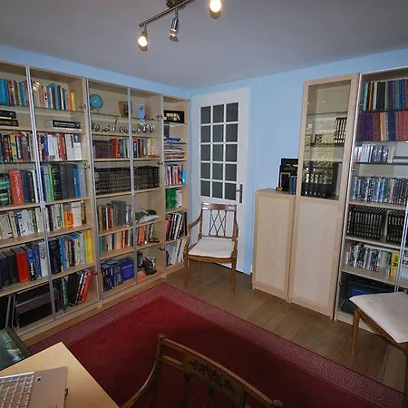 Linda Bed and Breakfast 2*